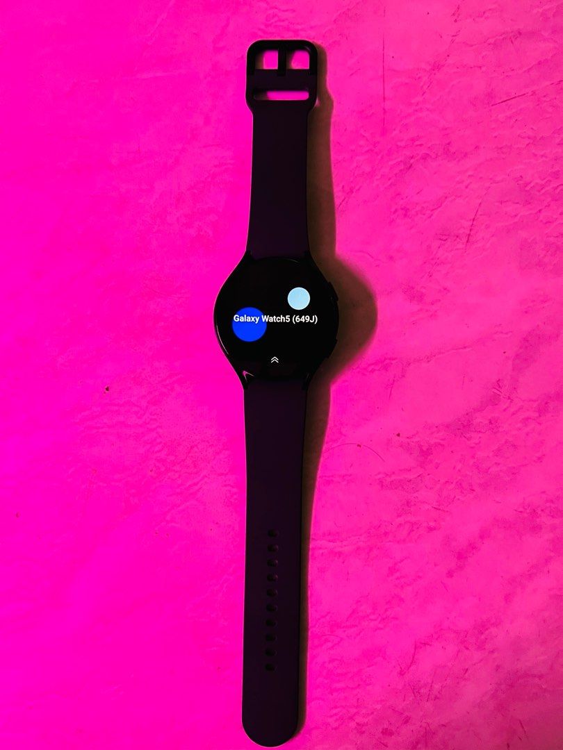 Samsung watch 5 44mm, Mobile Phones & Gadgets, Wearables & Smart