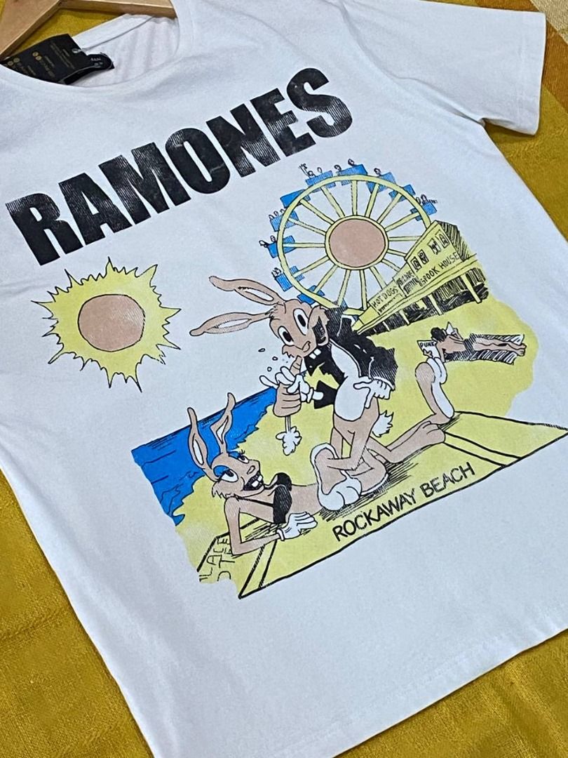 Ramones t shirt zara online