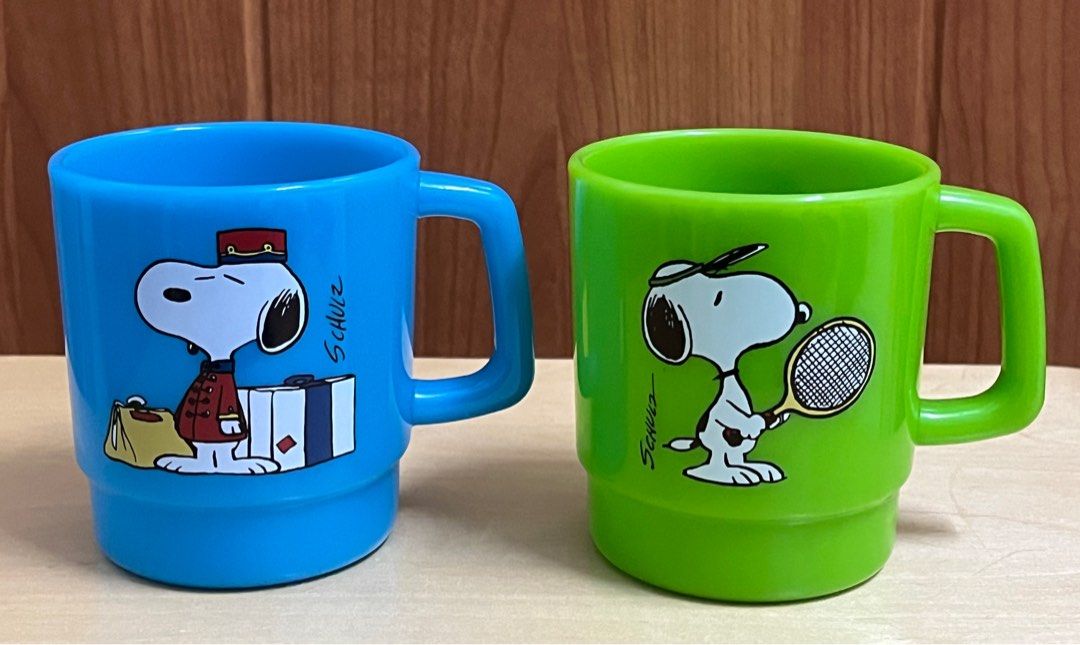 Snoopy Plastic Mug Made In Japan / Snoopy Japan Mug, Hobbies & Toys, Collectibles & Memorabilia