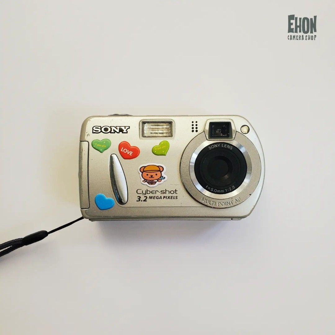 SONY Cybershot DSC P32, Photography, Cameras on Carousell