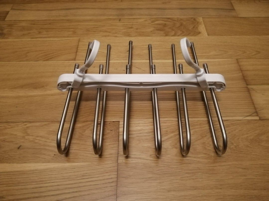 https://media.karousell.com/media/photos/products/2023/4/9/space_saving_hanger_6_bars_1681049132_1576d449_progressive.jpg