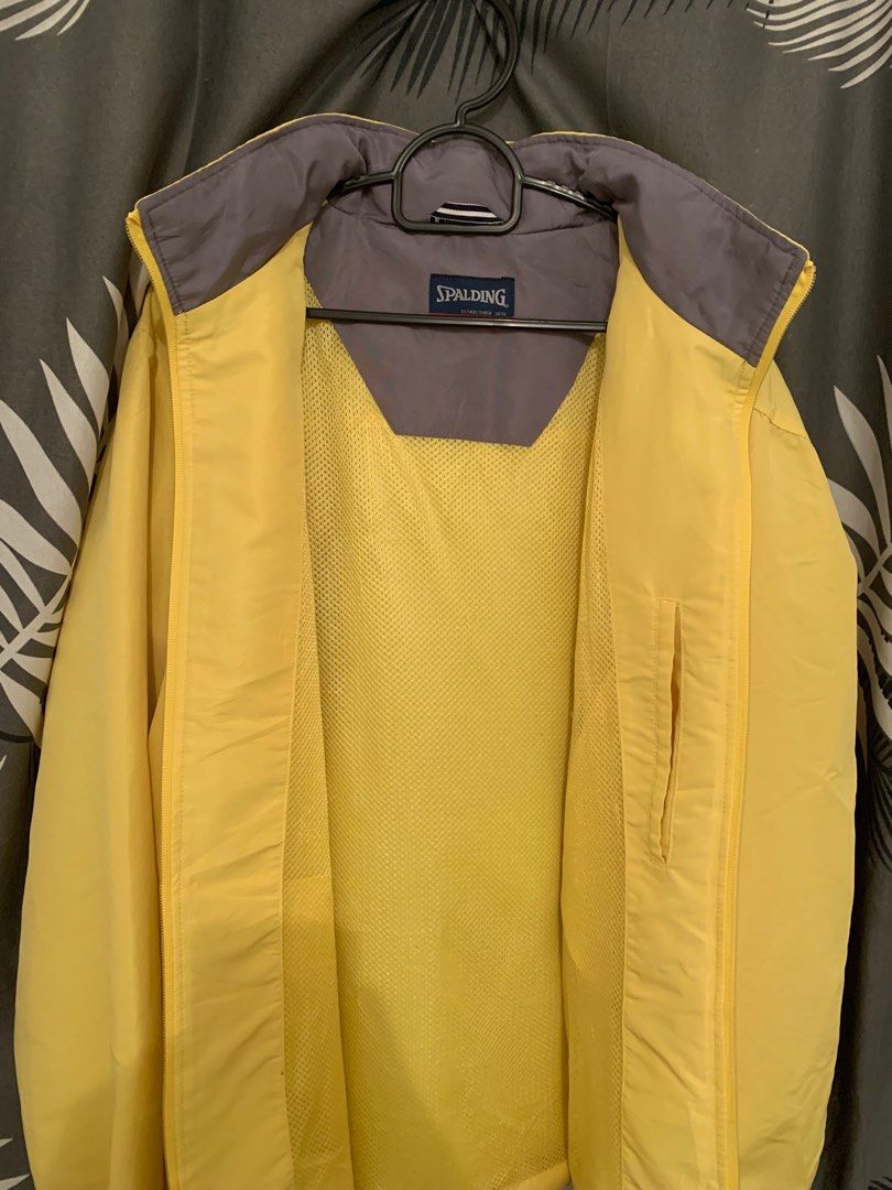 SPALDING WINDBREAKER YELLOW, Men's Fashion, Coats, Jackets and