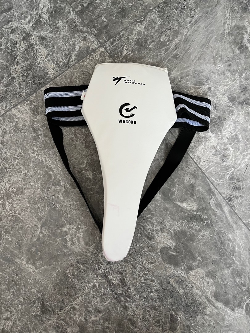 Taekwondo Wacoku Female Groin Guard Size S, Sports Equipment, Other