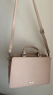 (Kategori: ) berada di . Dikirim oleh little.7 (ID iklan 1225544791, Gambar 1). Deskripsi: .
