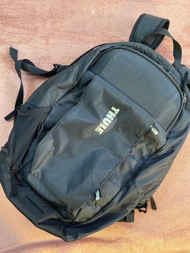 Thule outlet enroute 18