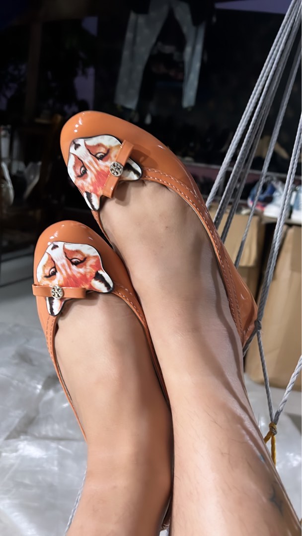 Tory burch size  fit to 7, Women's Fashion, Footwear, Flats & Sandals on  Carousell