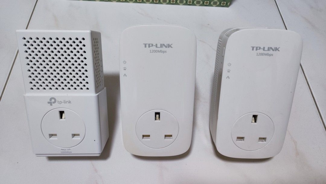 TPLink Gigabit Pass through Powerline Adapter, Computers & Tech, Parts