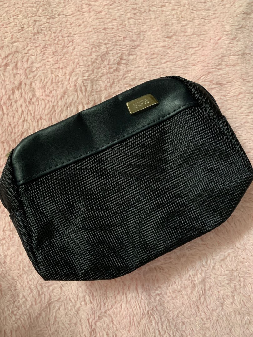 Tumi Delta Pouch, Women's Fashion, Bags & Wallets, Purses & Pouches on