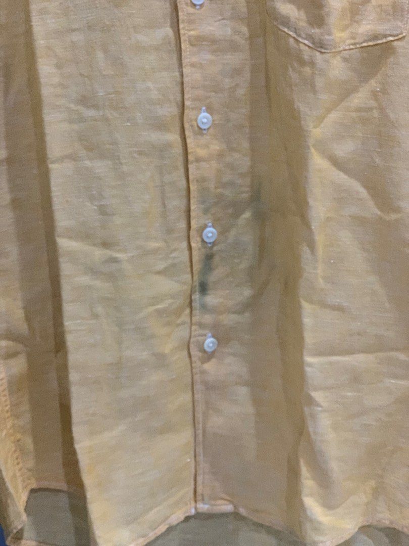 Uniqlo bowling shirt, Fesyen Pria, Pakaian , Atasan di Carousell