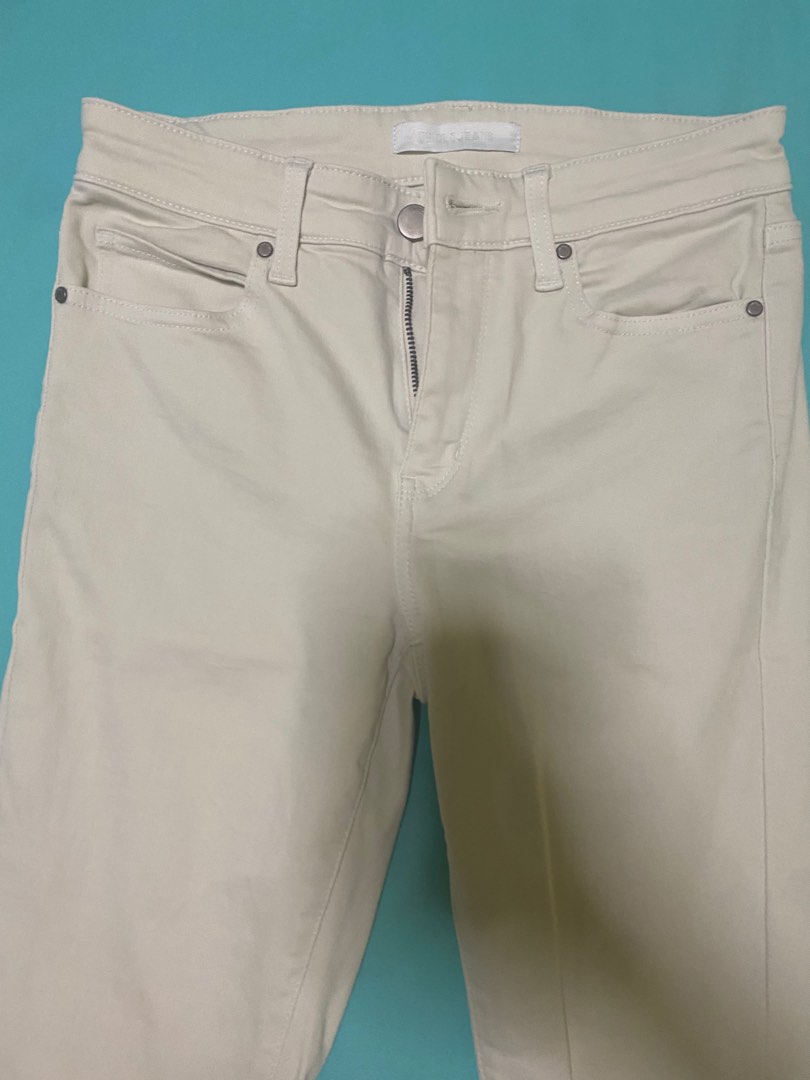 Uniqlo Cream Skinny Jeans, Women's Fashion, Bottoms, Jeans & Leggings