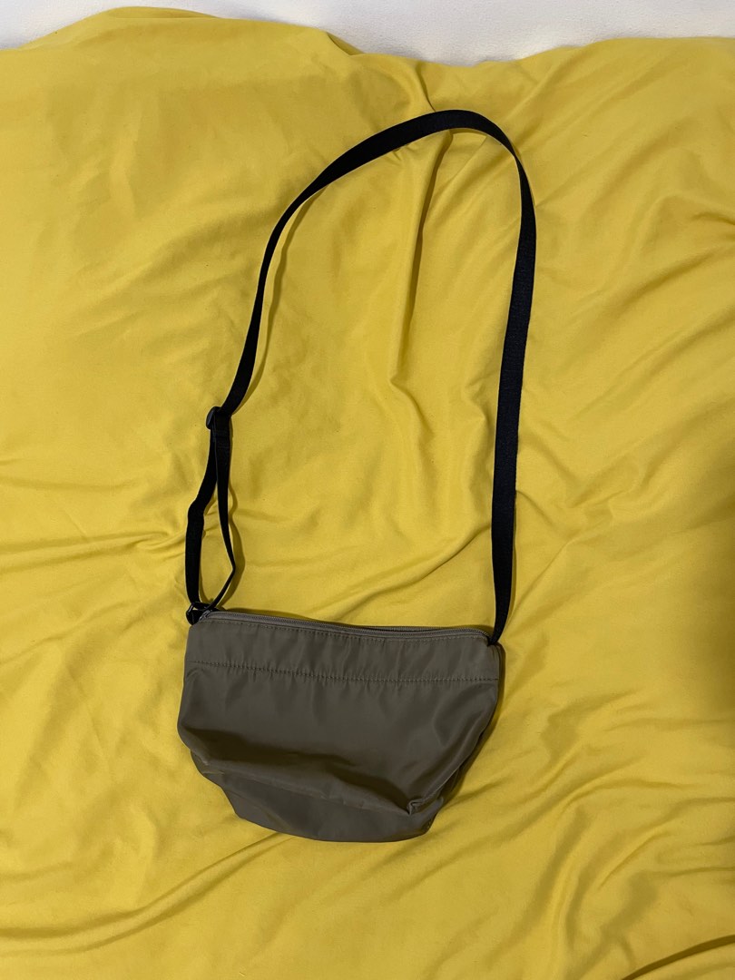 Uniqlo cross body bag, Men's Fashion, Bags, Sling Bags on Carousell
