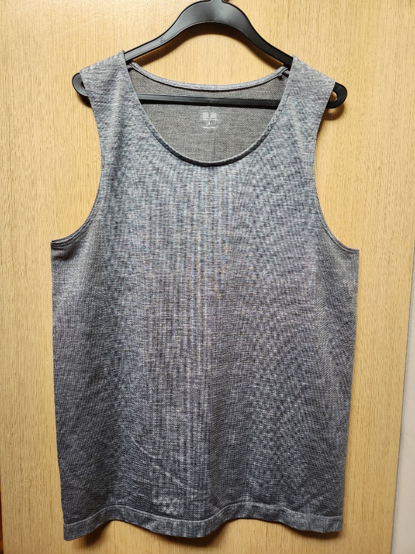 Uniqlo (Medium) DryEX Men's Athletic Tank Top, Men's Fashion, Activewear on  Carousell