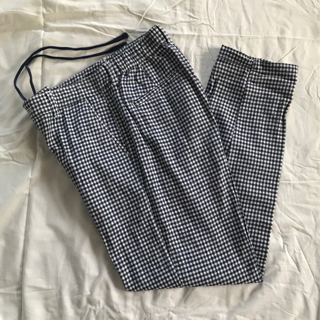 Uniqlo Gingham Pants (Navy Blue) on Carousell