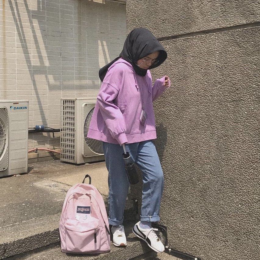 Uniqlo purple hoodie discount