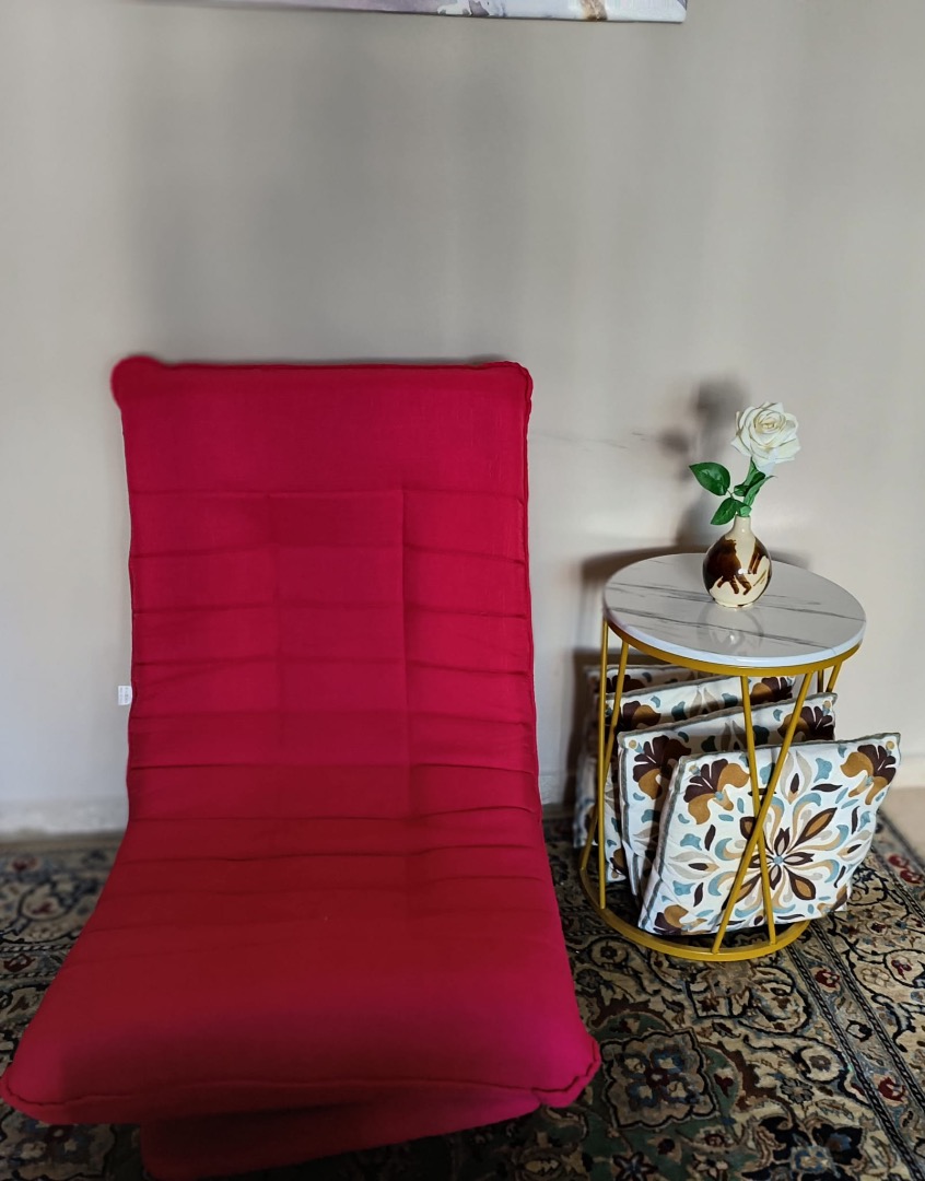 USED SWIVEL CHAIR FOR SALE, Furniture & Home Living, Furniture, Chairs