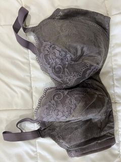 (Category: ) located in . Submitted by nora67 (Listing ID 1225522794, Image 1). Description: .