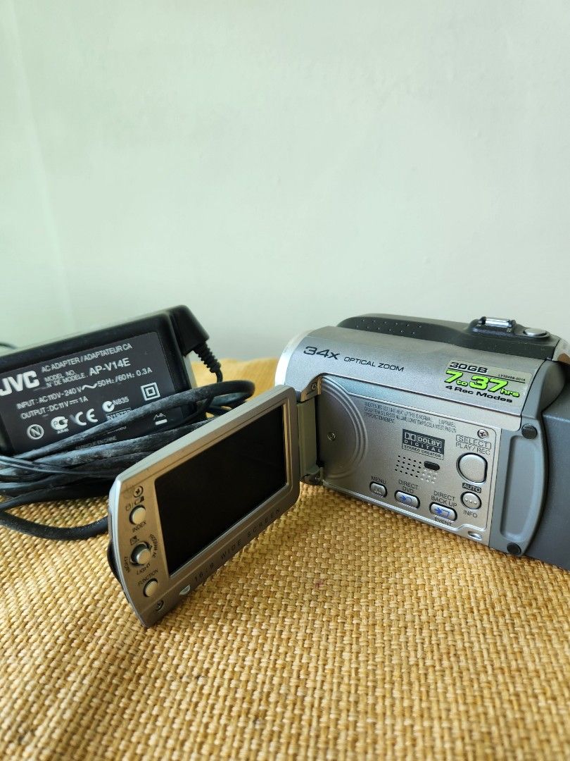 Vintage JVC video camera, Photography, Cameras on Carousell
