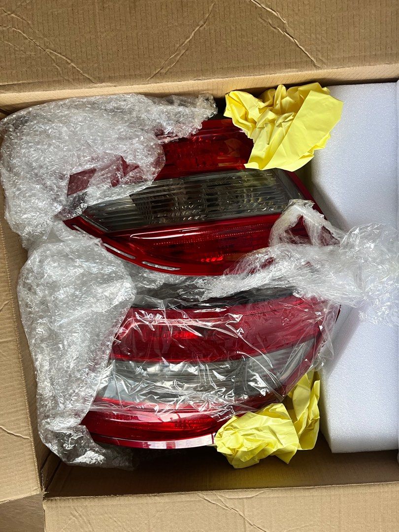 W204 Original Head and Tail Light (PREFACELIFT), Car Accessories
