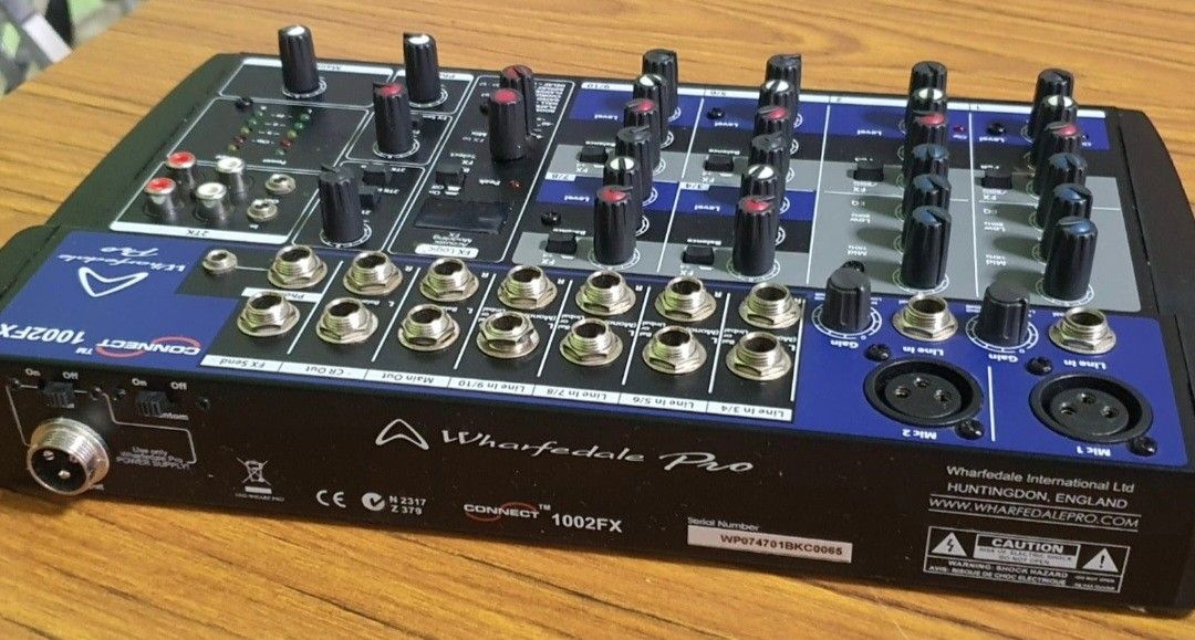 Wharfedale mixer, Hobbies & Toys, Music & Media, Musical Instruments on