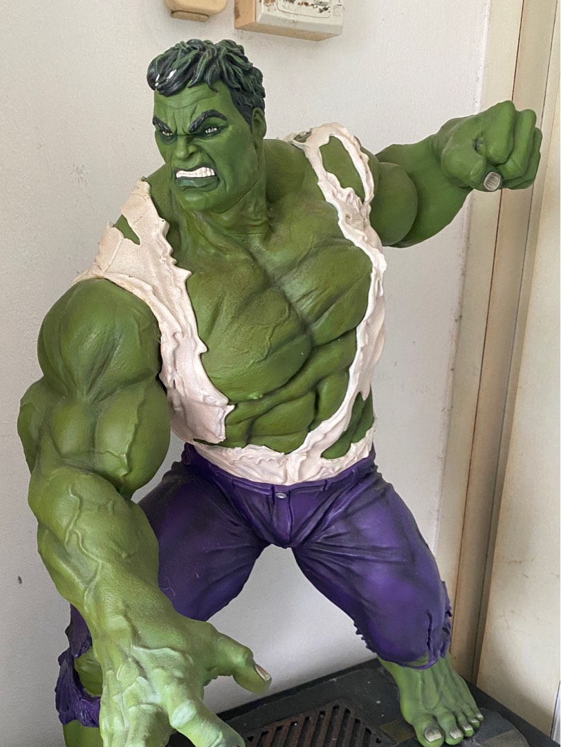 XM STUDIOS 1/4 Scale Hulk Statue Collectible Figurine, Hobbies & Toys