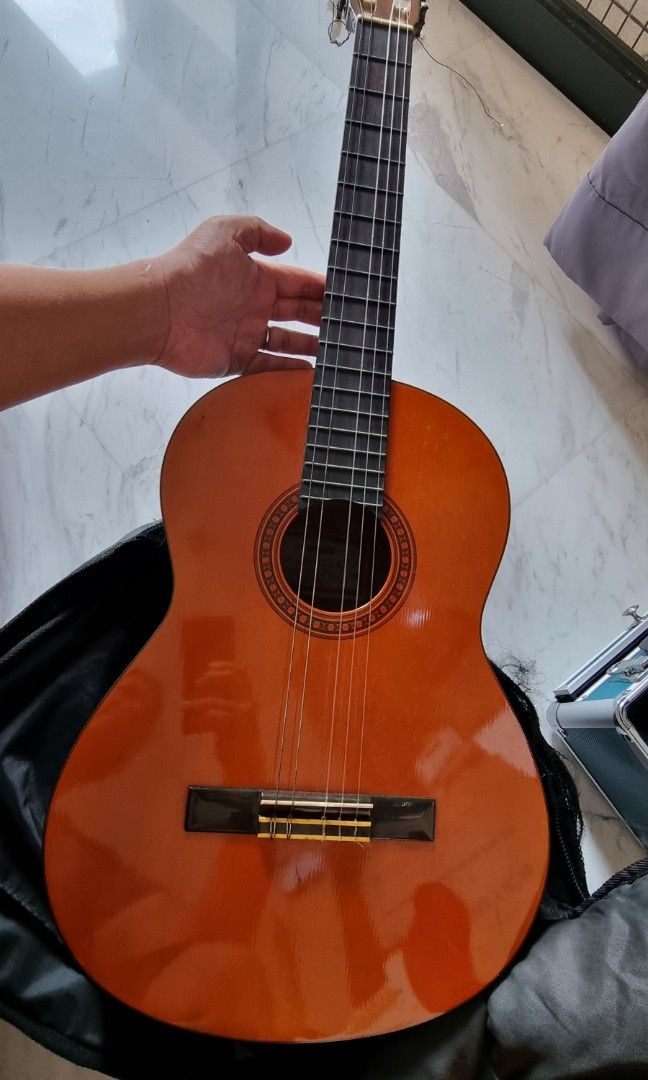 yamaha-cg-110a-classical-guitar-hobbies-toys-music-media-musical