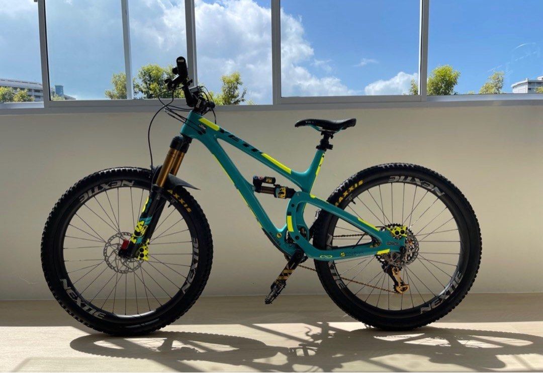 Yeti Sb5.5b 29 Sports Equipment Bicycles Parts Bicycles on