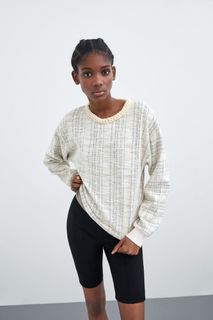ZARA tweed sweater with pearl