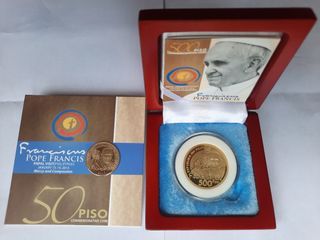 2015 Pope Francis 50 & 500 Piso commemorative coins (set)