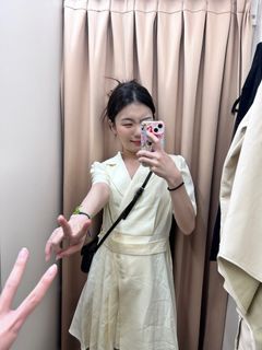 實穿米色 鵝黃色 西裝連身裙 洋裝 連身裙