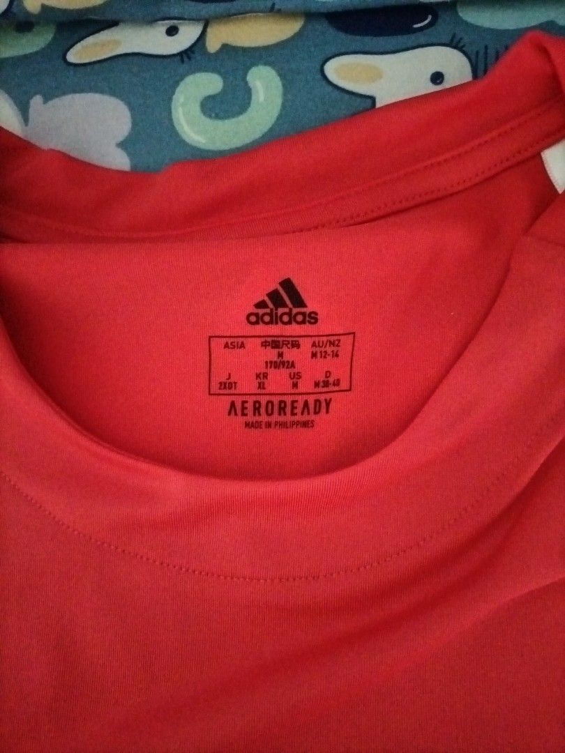 Adidas drifit running tee, Women's Fashion, Activewear on Carousell