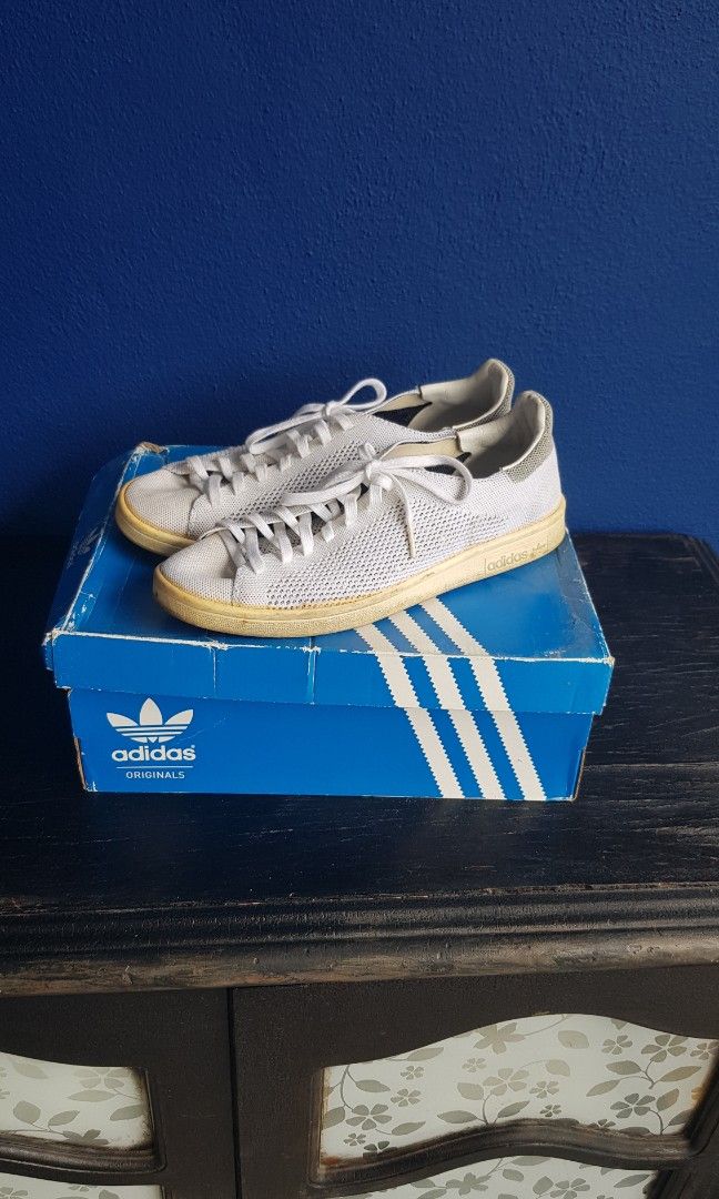 Stan smith hotsell primeknit shoes blue