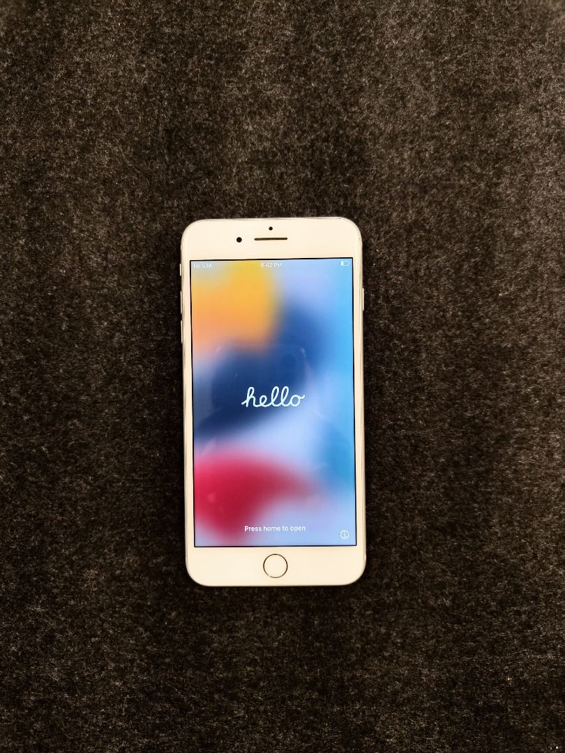 Apple iPhone 7 Plus 32GB (Category: iPhone 7 Series) located in Makati City. Submitted by criscon (Listing ID 1229486129, Image 1). Description: iPhone 7 Plus 32GB - Works great - Clean and authentic - Spare phone, so not used so much - Never been broken or repaired - I no longer have the box or its accessories RFS: spare phone, not used .