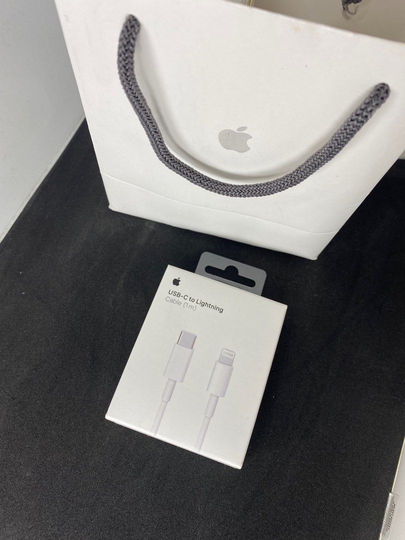 Apple Original✅Type C Cable/ USB C Cord 1m Cable/2m Cable Lightning Cable (Category: Chargers & Cables) located in Quezon City. Submitted by camille96 (Listing ID 1229508343, Image 1). Description: Original Apple Guaranteed ☑️ PRICE LIST Adapter •20 watts adapter-999php •18 watts adapter- 950php •12 watts adapter- 850php Cable •Usb-C to Lightning(Type C Cable)- 850php •1m cable Lightning to Usb- 790php •2m cable Lightning to Usb- 850php •Usb-C to