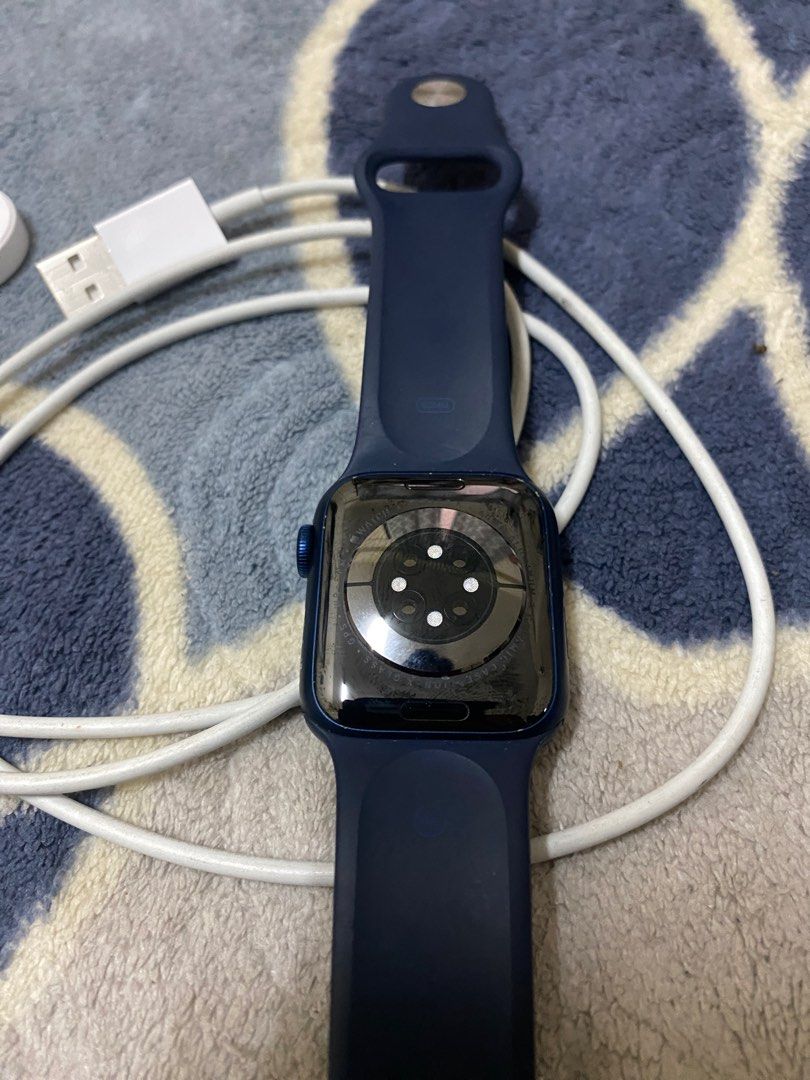 Apple Watch Series 6 40mm Mobile Phones Gadgets Wearables