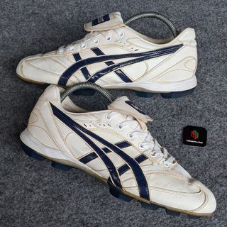Asics Baseball Size 42,5/27,5cm