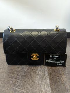Authentic Chanel Vintage Classic Flap