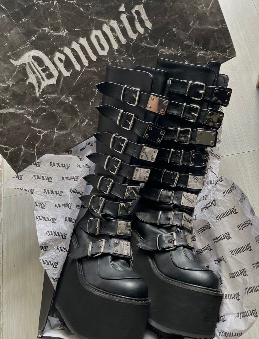 Authentic Demonia Boots (Swing-815) (Category: Boots) located in Manila. Submitted by velvetcloset (Listing ID 1229517609, Image 2). Description: Selling my Demonia boots that I don’t use anymore (bought it 3 years ago). A few scratches on the heel, Took extra care of it throughout the years so there’s no major damage. Some flaws on the box since I’ve always stored it under my compartment. RFS: Decluttering Original Price: ₱6000 .
