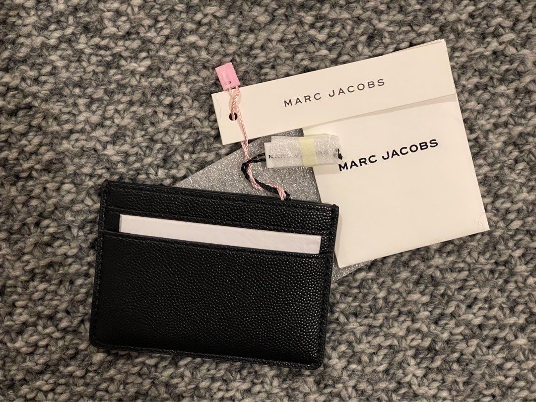 Authentic Marc Jacobs Card Case / Card Holder (5 slots) - New Old Stock  (NOS) impulse purchase, FREE POSTAGE, Men's Fashion, Watches & Accessories,  Wallets & Card Holders on Carousell