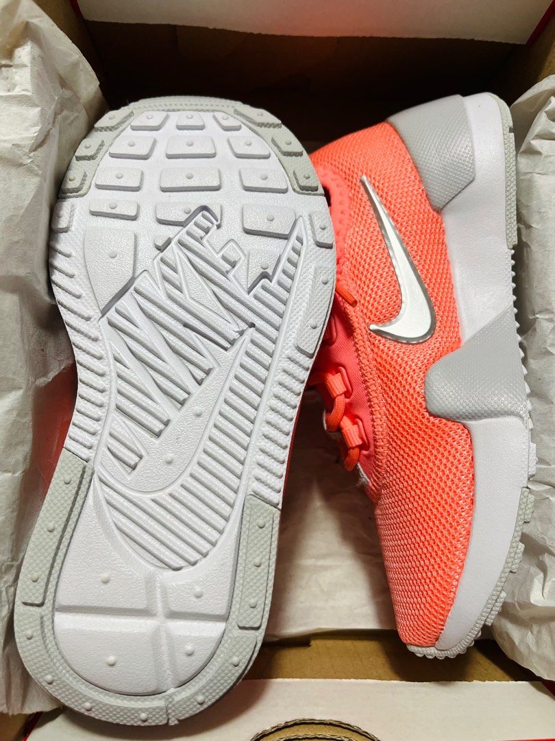 Nike girls ashin outlet