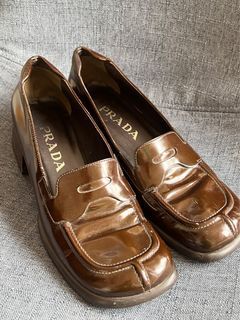Authentic PRADA Vintage Loafers  size 36-37