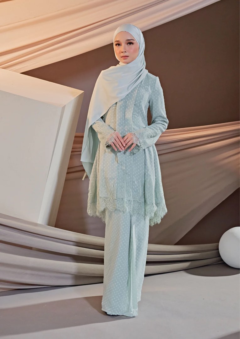 Baju tunang nikah SEWA satu set Mint Green color Women s Fashion Muslimah Fashion Baju Kurung sets on Carousell