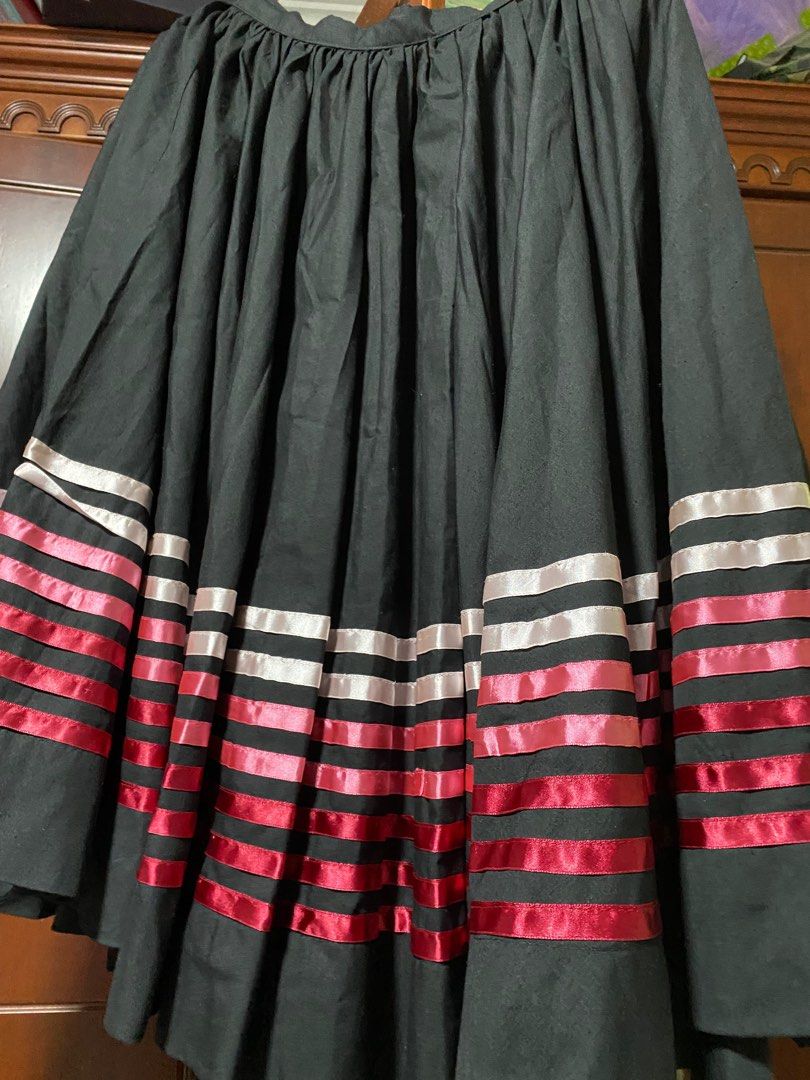 Fado Below-the-Knee Character Skirt