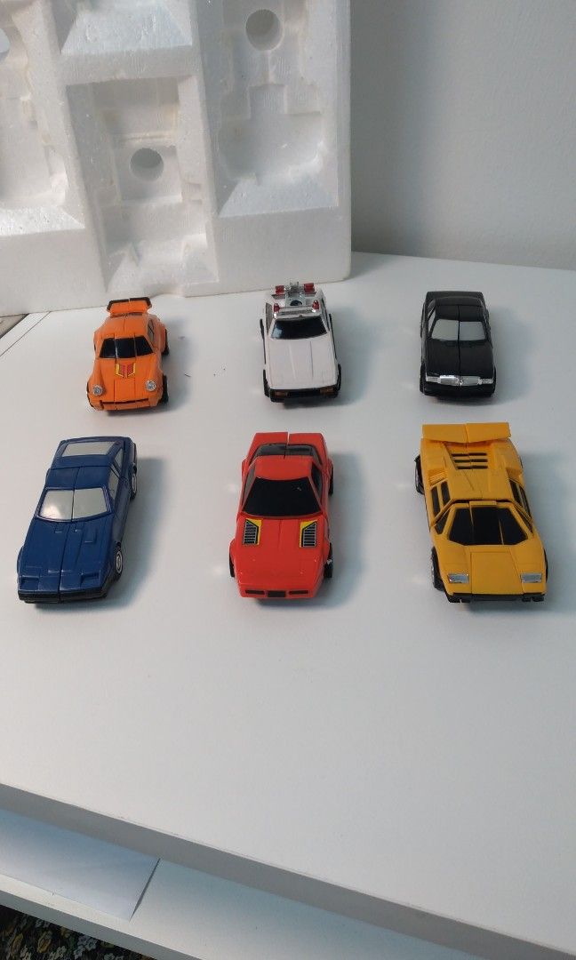 Bandai 天威勇士 machine puzzler 6車合體 （分類：汽車模型）位於 Hong Kong。 由 drmetalshop2 提交（商品編號 1229474739，圖片 3）。簡介： Bandai 天威勇士 machine puzzler 6車合體。