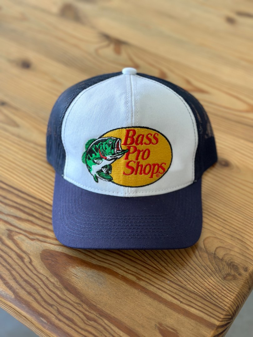 Bass Pro Shops Men's Embroidered Logo Mesh Cap