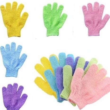 Bathroom Bath Gloves Scrubber Body Scrub Panghilod (Category: Bath) located in Caloocan City. Submitted by 3hctrading (Listing ID 1229506527, Image 2). Description: Body Scrubber Bath Gloves SKU A4046 ITEM #4046 Features ✦ Sold per piece ✦ 100% Brand new and high quality ✦ Body Scrub Gloves Size： Highly flexible, one size can be stretched to accommodate most hand sizes, suitable for women and men. The elasticized wrist makes sure the exfoliant sh
