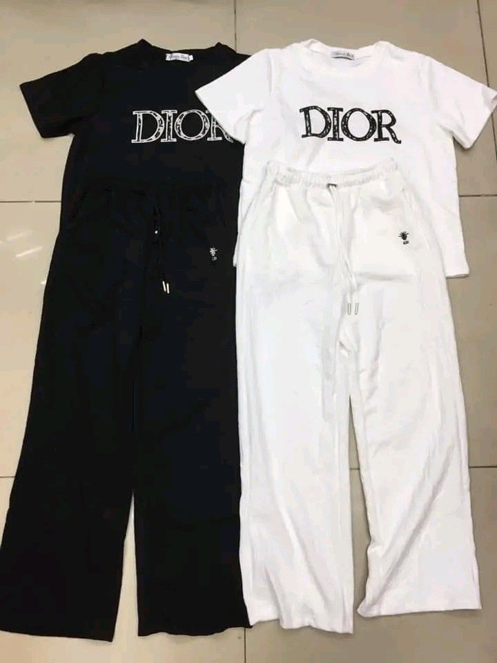 BKK Di*or Terno (Category: Sets & Coordinates) located in Manila. Submitted by annafinds (Listing ID 1229650681, Image 2). Description: Size:Xl only See actual pic when worn Plus sf.