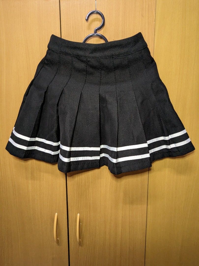 Pleated tennis 2025 skirt h&m