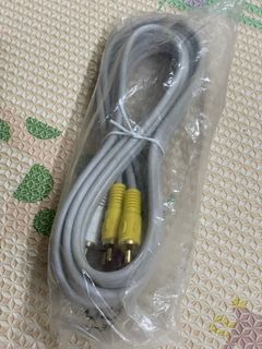 Brand new in bag gold plated RCA composite cable