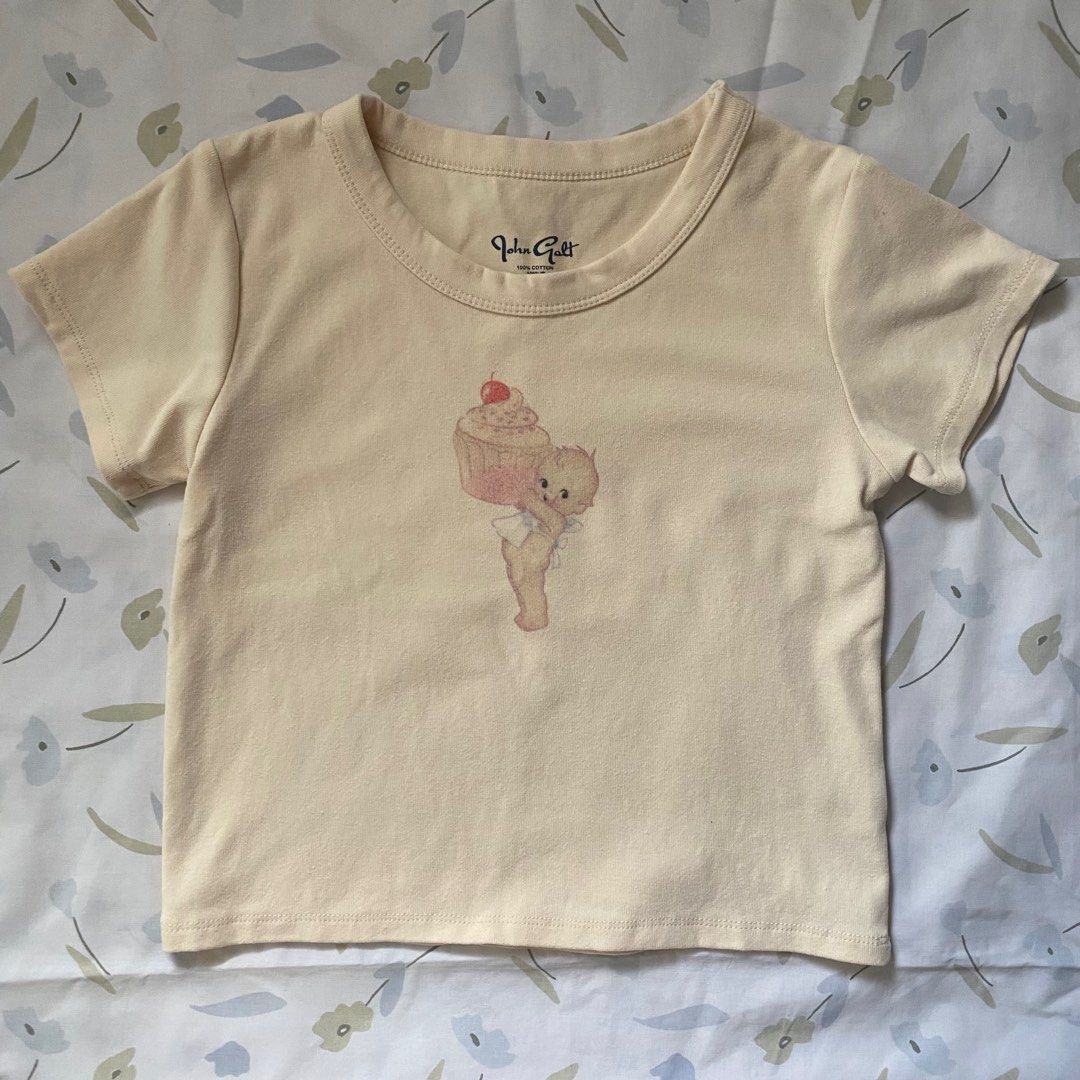 Brandy Melville Cherub ashlyn top (Category: Blouses) located in Cavite. Submitted by yang233 (Listing ID 1229409469, Image 1). Description: Not stretched/No loose threads Super soft fabric I can send more pics just send me a message😊 worn twice only don’t like how it fits on my chest part mop: gcash/union or security bank mod:direct j&t/ggx, shopee check out (at ur own risk) .