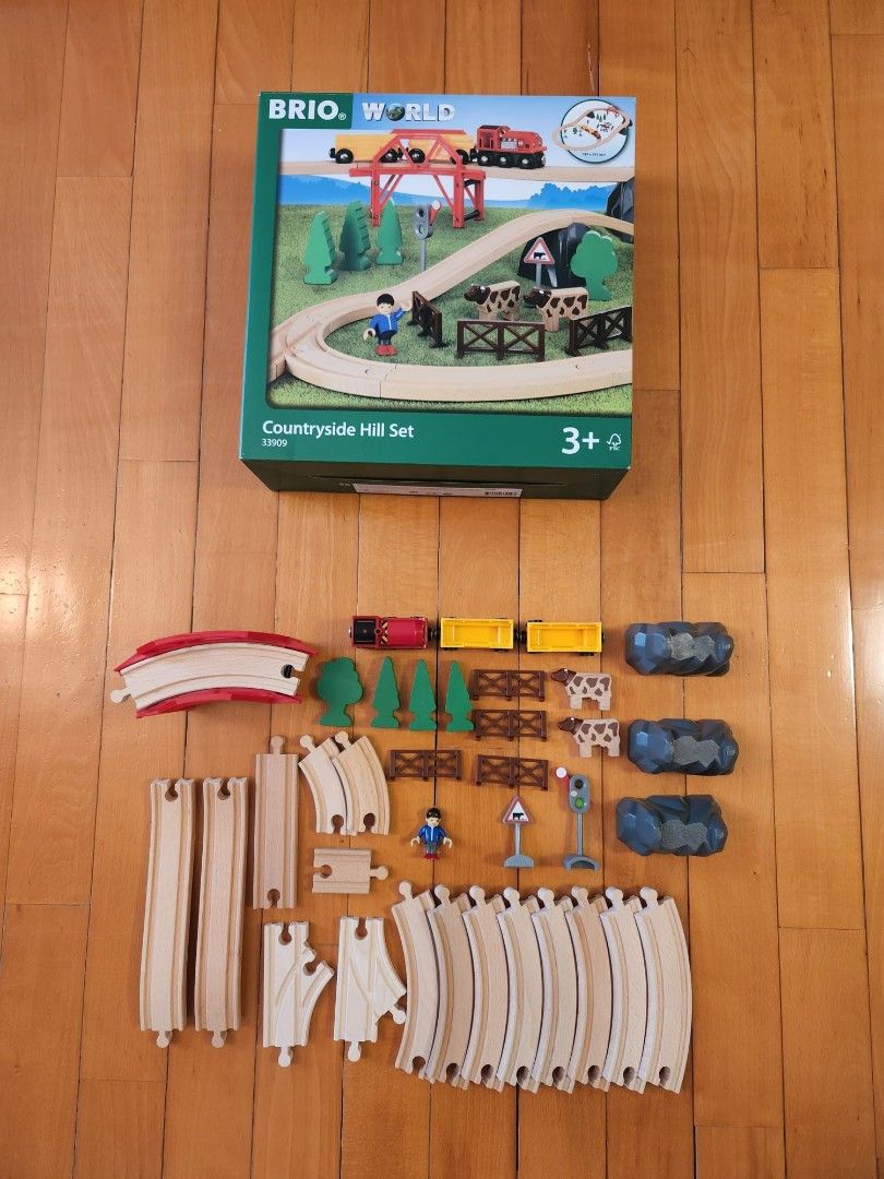 Brio countryside hill set store